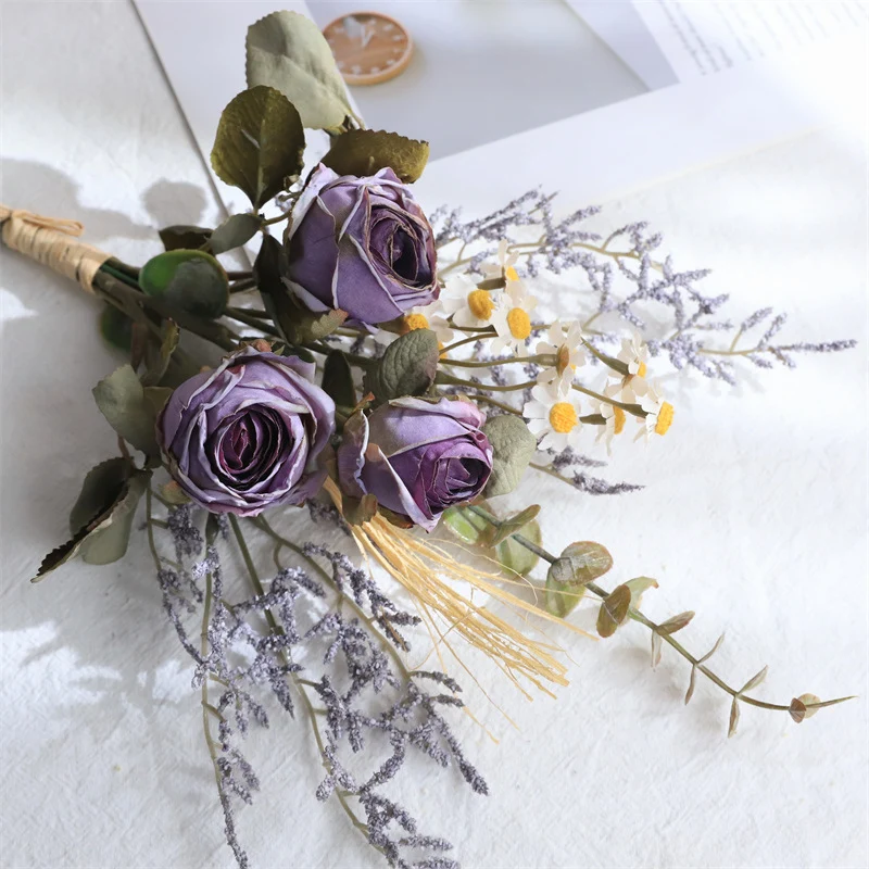 Elegante getrocknete Blumenstrauß