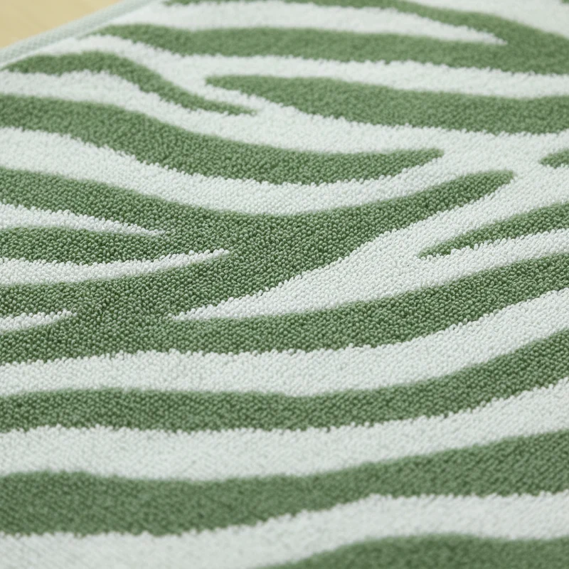 Gestreiftes Baumwollhandtuch - TigerTowel