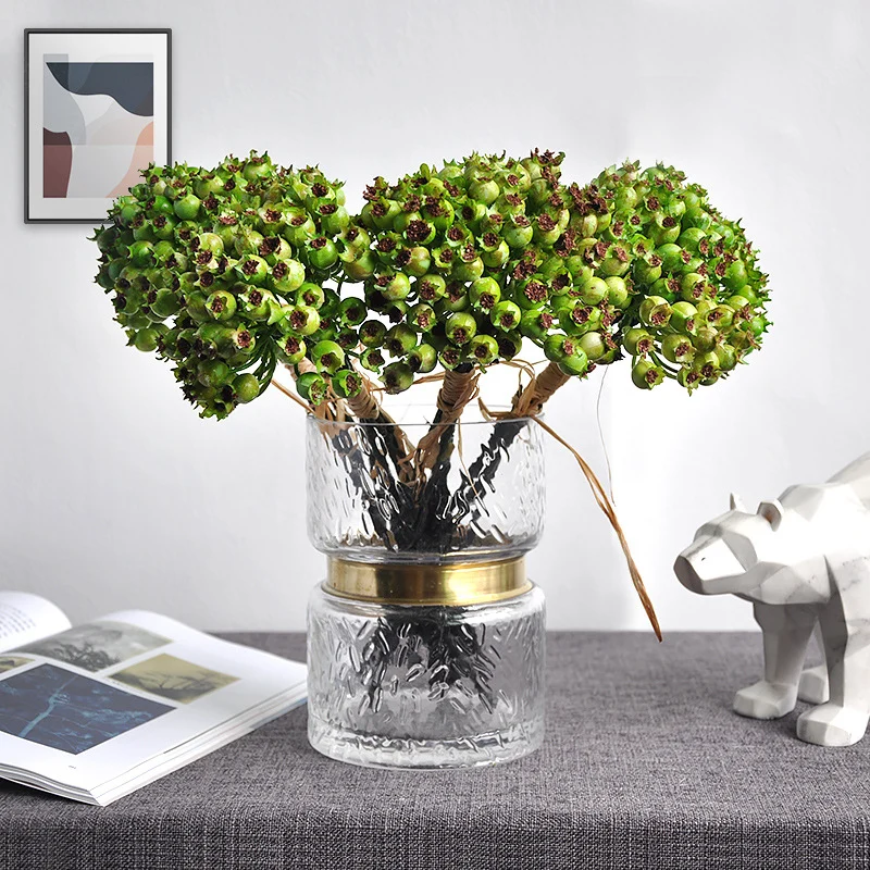 Dekorative faux Beerenkluster