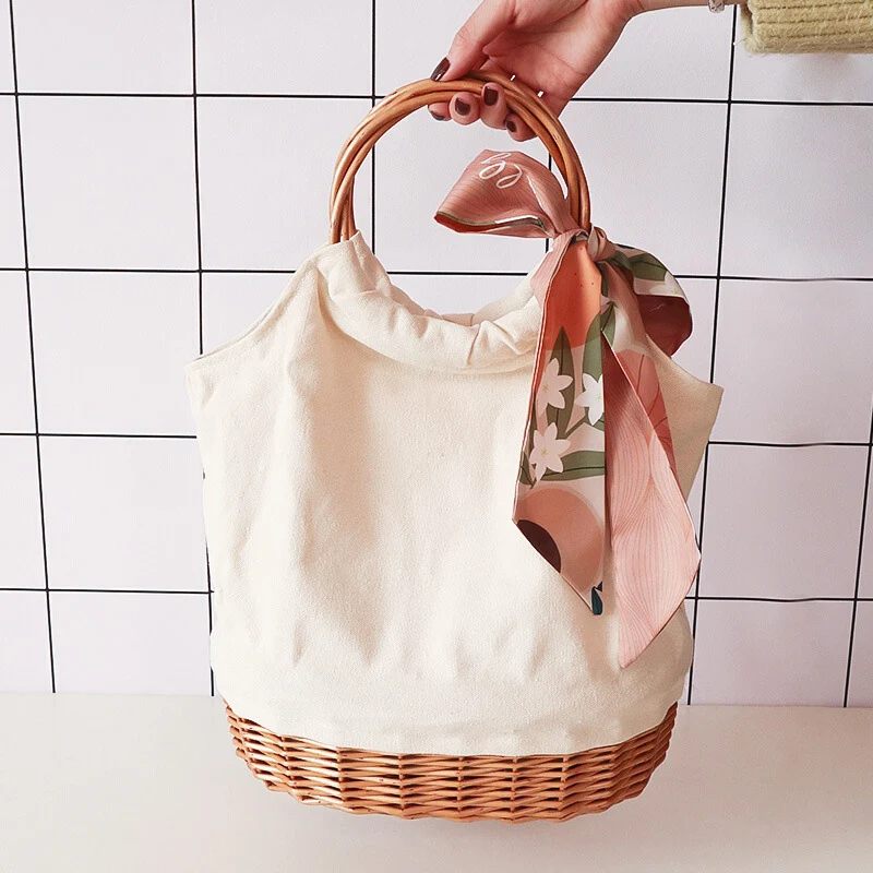 Stylische Geflochtene Korbtasche Brehn