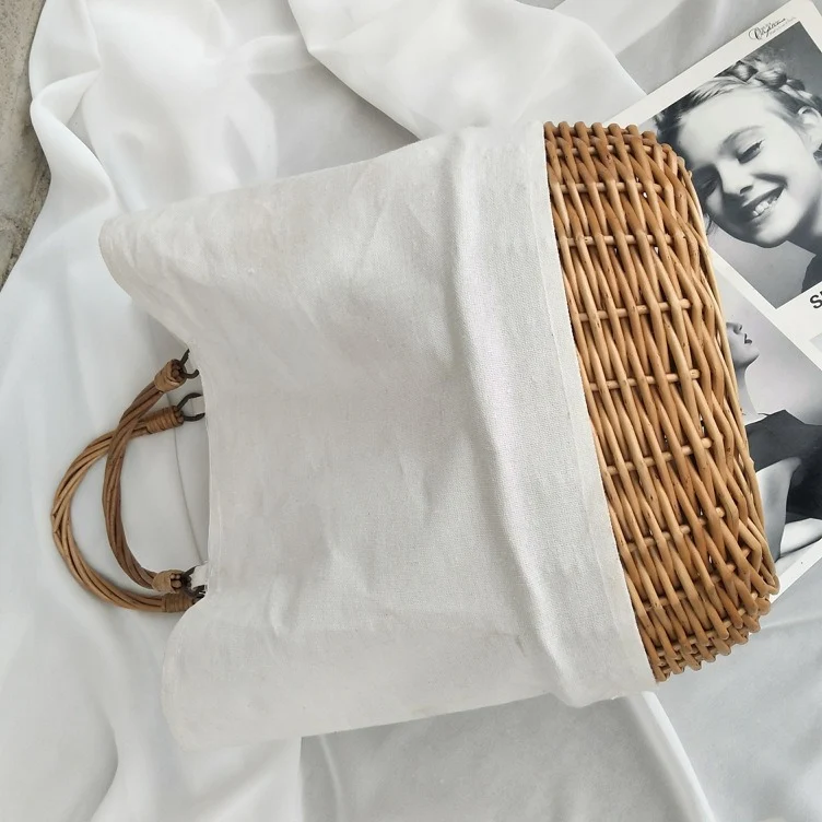 Stylische Geflochtene Korbtasche Brehn