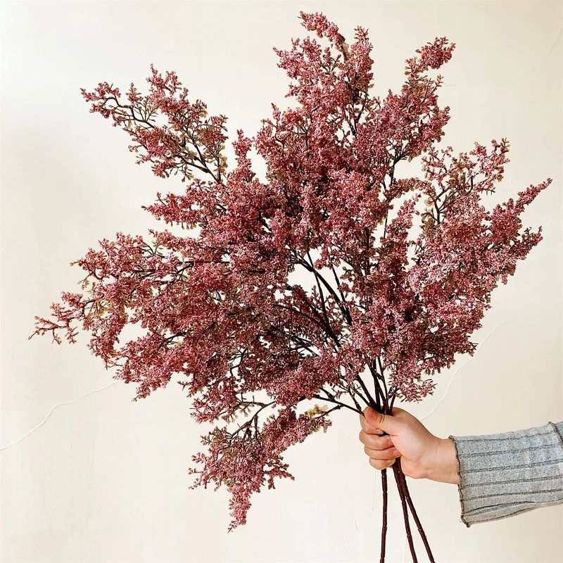 Dekorative Blumenanordnung für die Wohnkultur