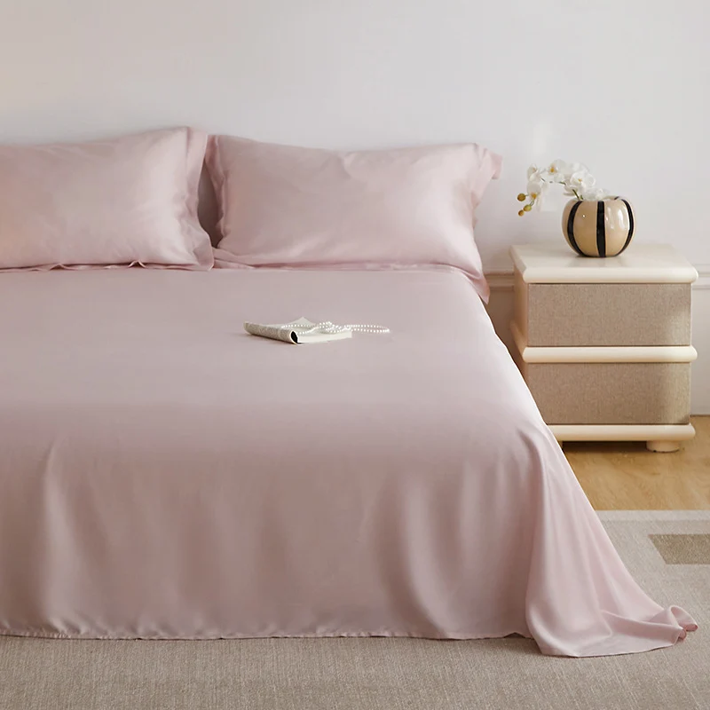Premium Satin-Bettwäsche-Garnitur aus Mikrofaser mit seidig-glänzender Oberfläche