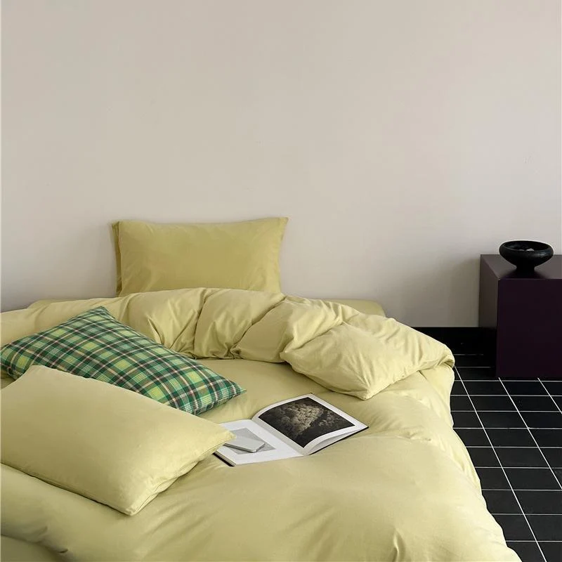 Minimalistisches Makosatin-Bettwäscheset mit extra-weicher Oberfläche und pflegeleichter Webung