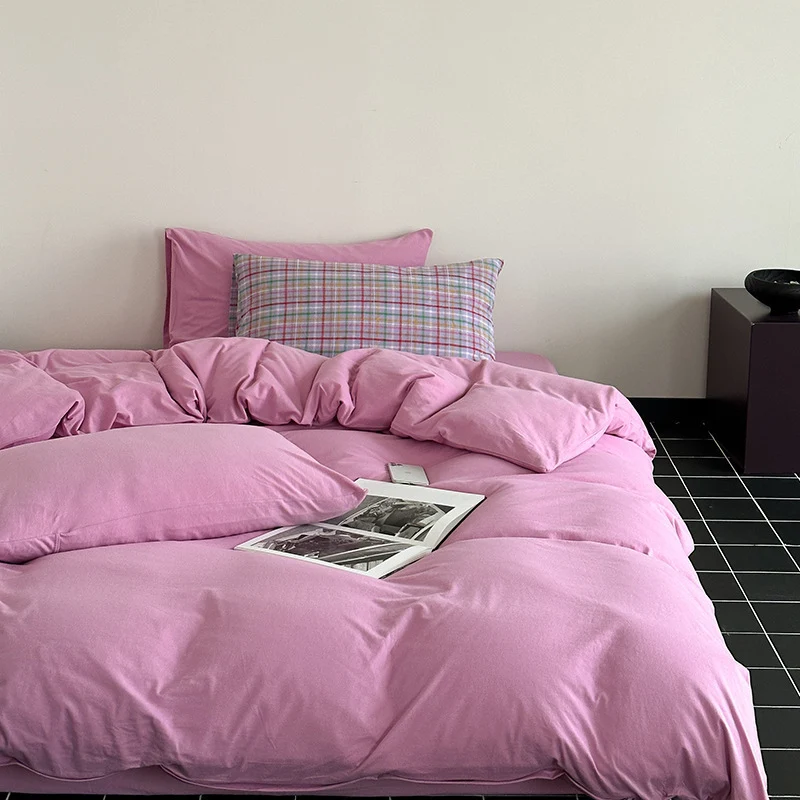 Minimalistisches Makosatin-Bettwäscheset mit extra-weicher Oberfläche und pflegeleichter Webung