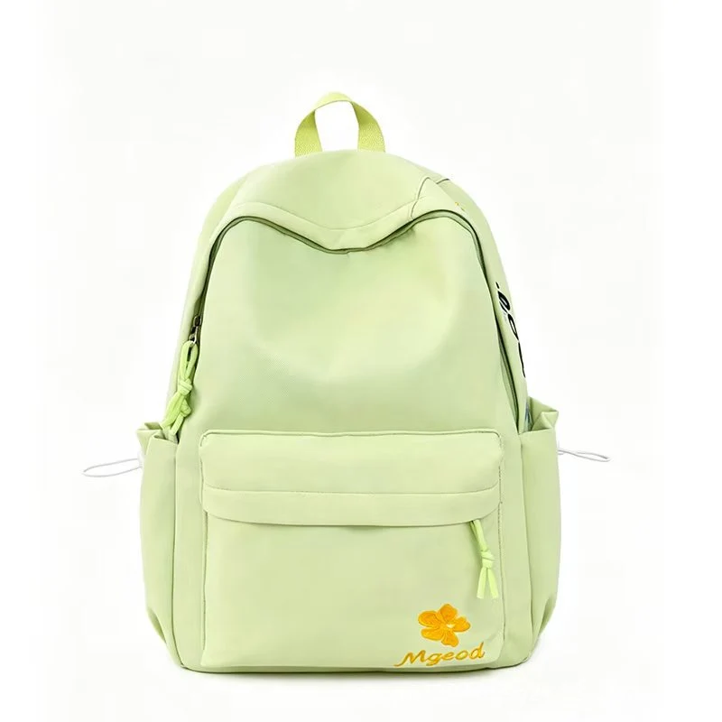 Leichter Rucksack Skanto mit mehreren Taschen