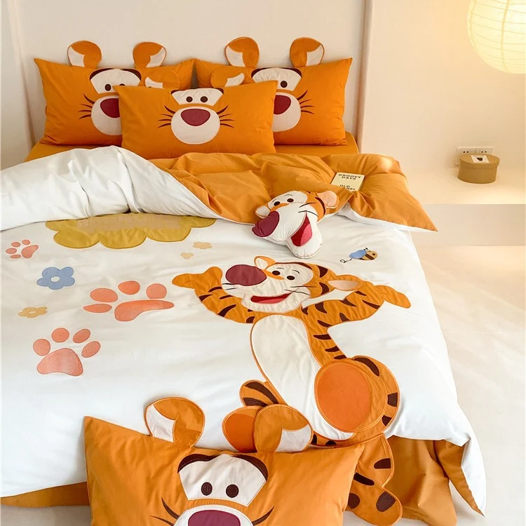 Kinder-Bettwäsche-Set mit dreidimensionaler Tiger-Applikation und Ohren-Kissen