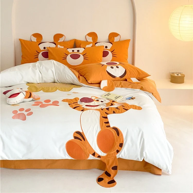 Kinder-Bettwäsche-Set mit dreidimensionaler Tiger-Applikation und Ohren-Kissen