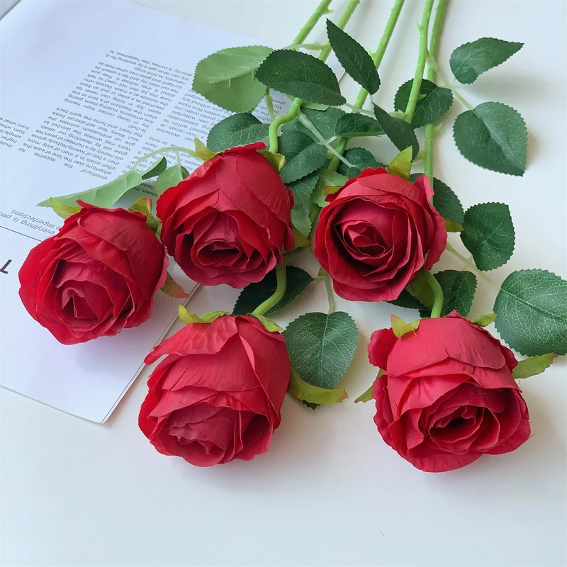 Künstlicher Rosenblütenstiel