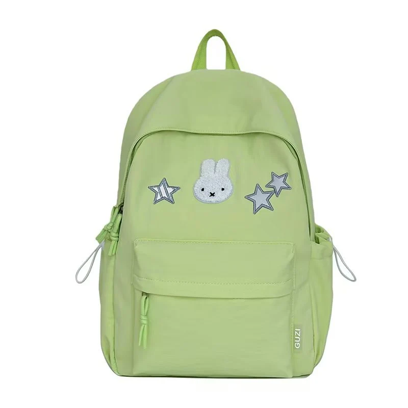Charmanter Rucksack mit Charakter-Stickerei Skanto
