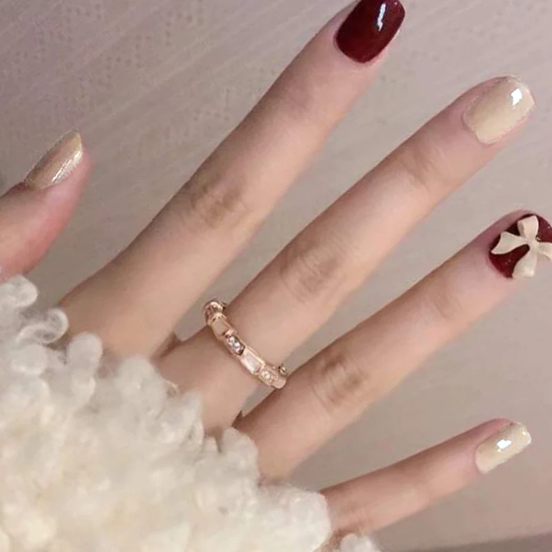 Kreatives Bow-Dekoriertes Press-On Nail Set