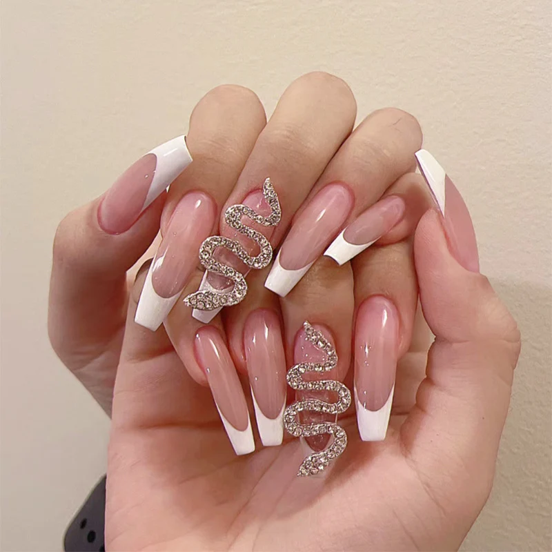 Künstlerisches mit Strass verziertes Press-On Nagelset