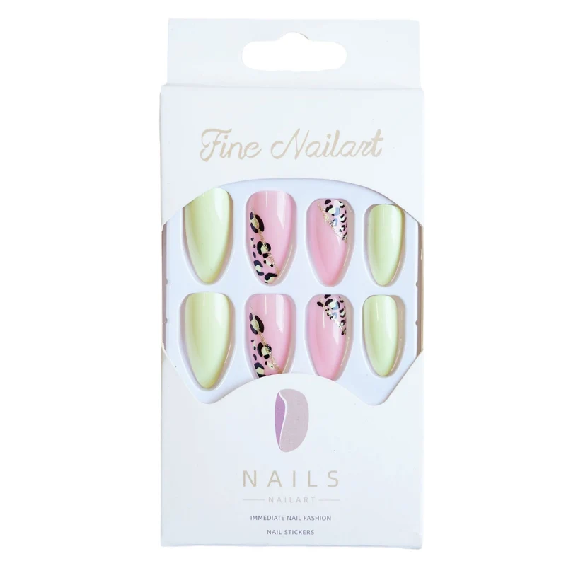 Künstlerisches Press-On Nagelset mit Leoparden-Design