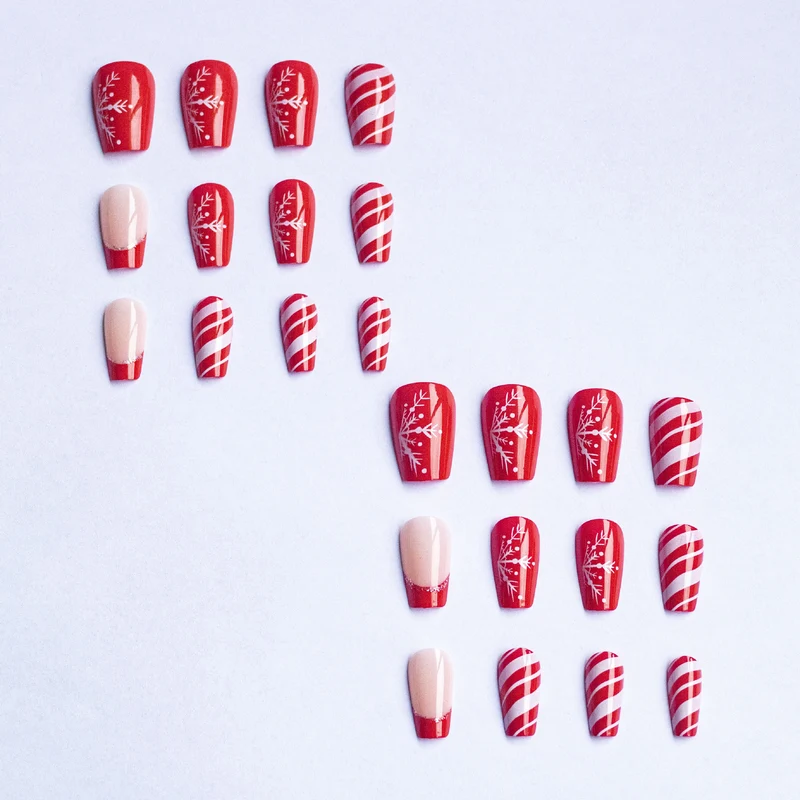 Festliche Feiertags-Nagelkunst