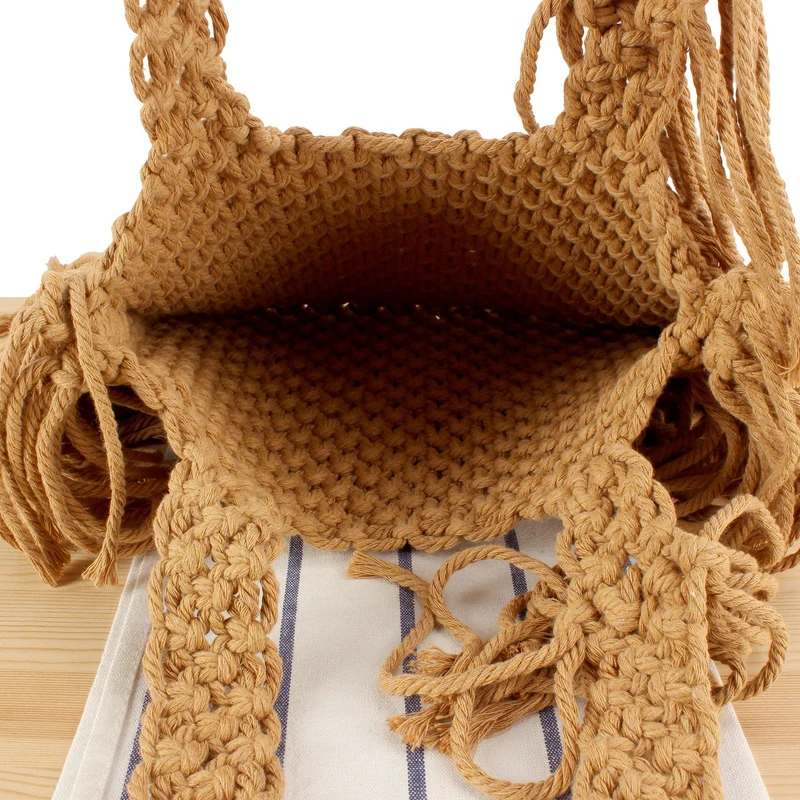 Handgeknüpfte Makramee-Handtasche mit eleganten Fransen Skanto
