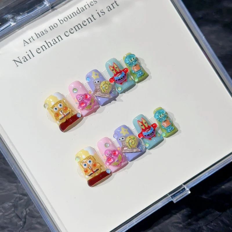 Launische Cartoon-Nagelkunst-Zubehör