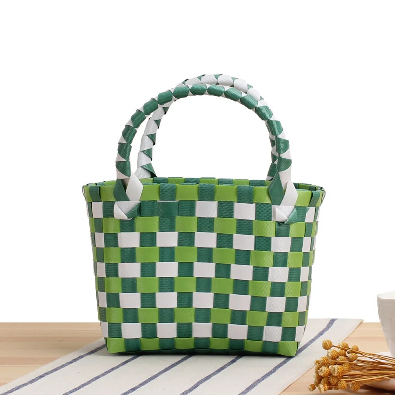 Gewebte Handtasche mit Karomuster Skanto