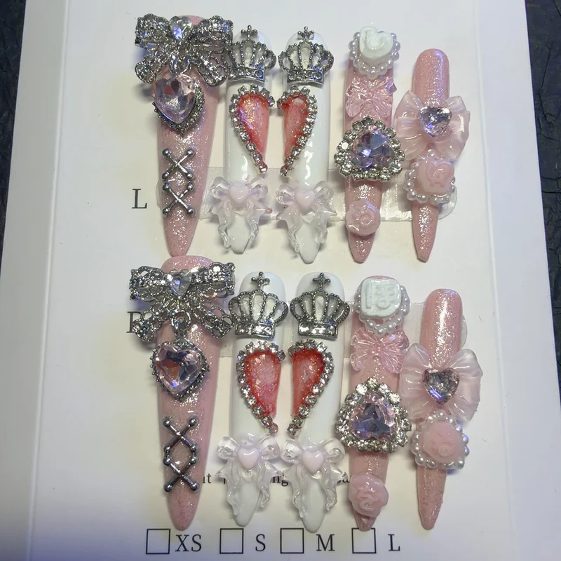 Strass Verzierte Press-On Nagelkunst Set