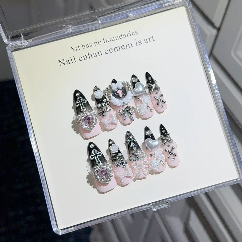 Verschnörkeltes gotisches Nagelschmuckset