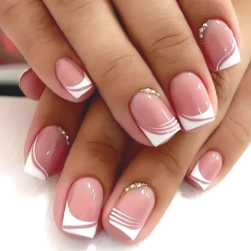 Elegantes französisches Spitzen-Nagelkunstdesign