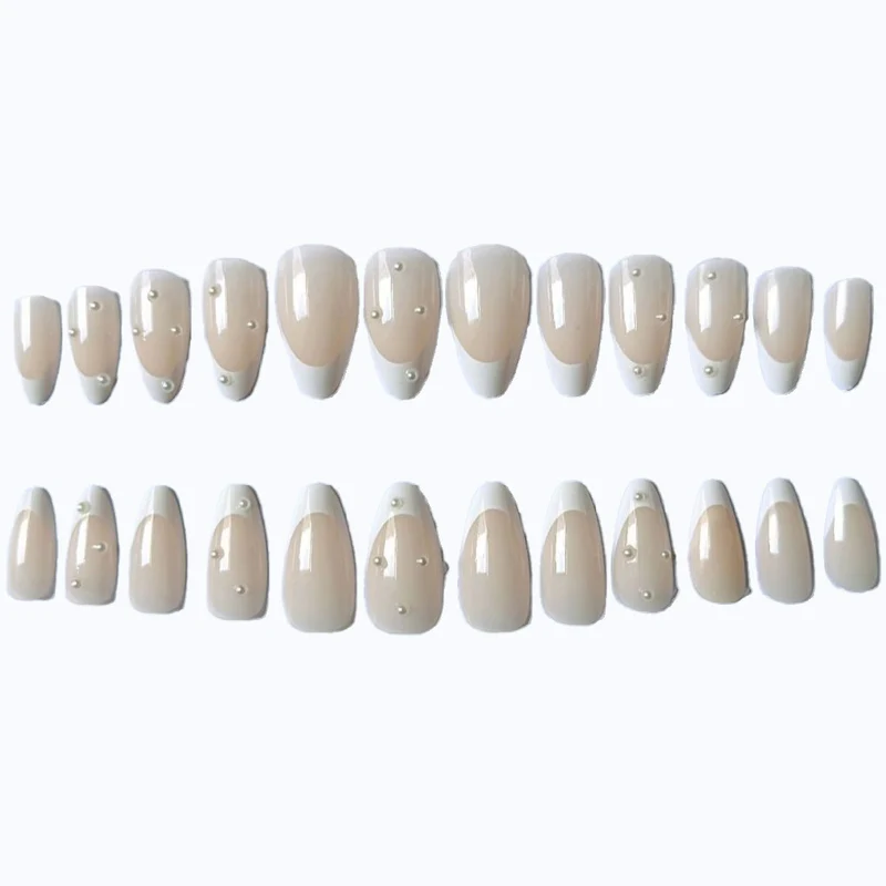 Elegantes French Tip Acrylnagelset