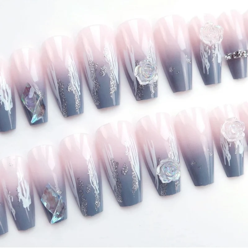 Künstlerisches Press-On Nagelset