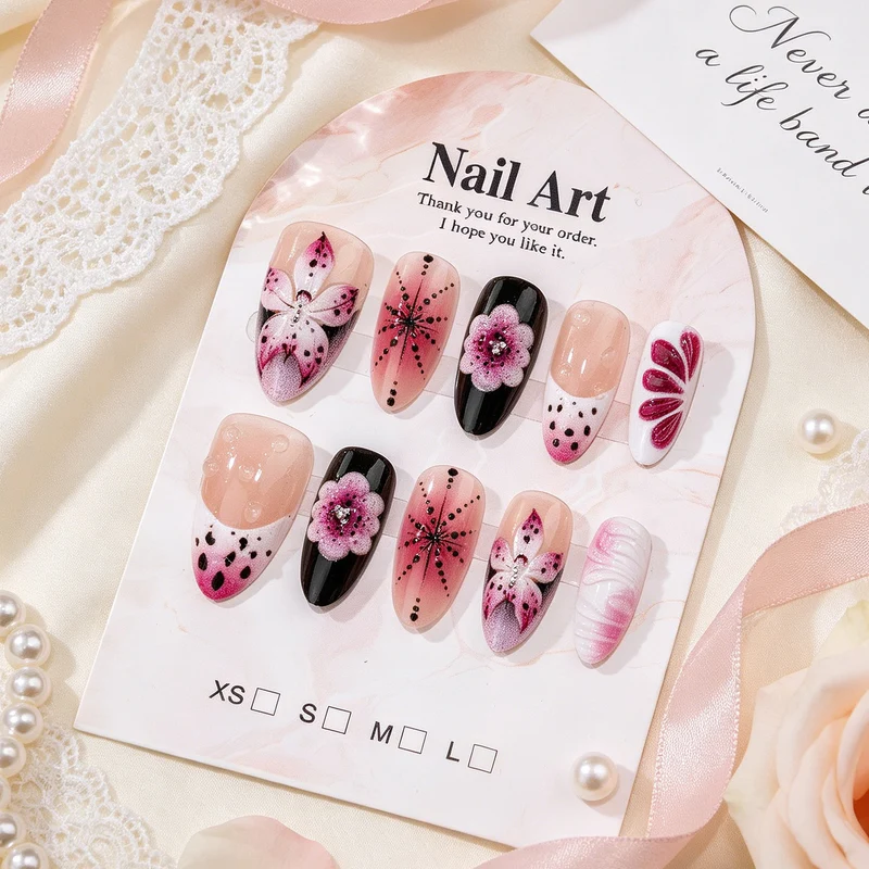 Themengebundenes Floral Nail Art Set