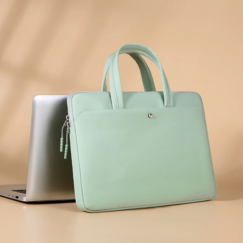 Elegante Laptophülle mit zusätzlichen Fächern Skanto