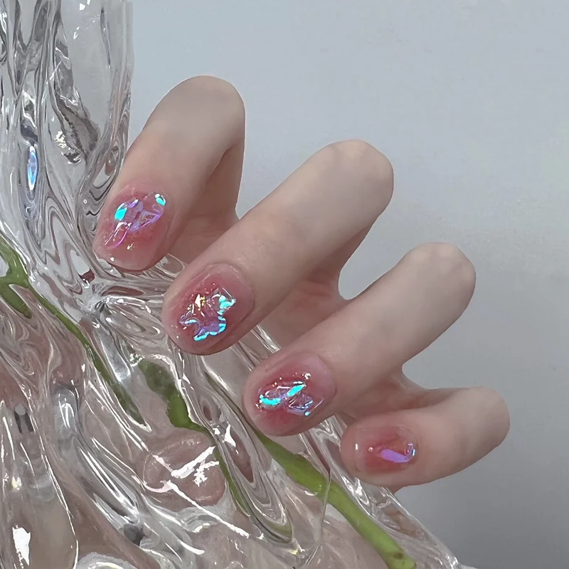 Künstlerisches Gel Press-On Nageldesign