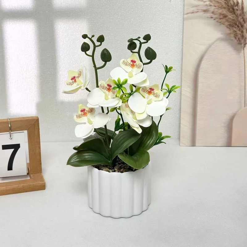 Lebensechte künstliche Orchideenpflanzenanordnung für die Wohnraumpräsentation