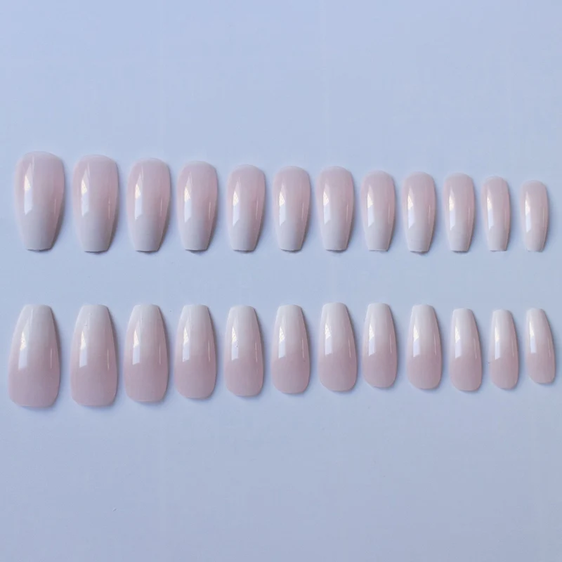 Elegante Faux-Mandel-Form Druck-Nägel