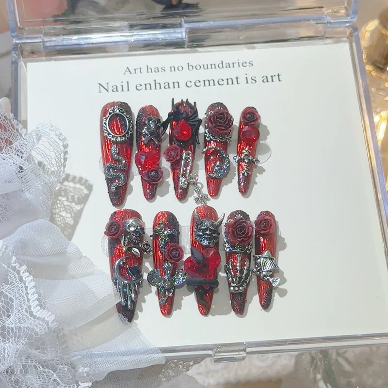 Gothic-inspiriertes 3D-Nagelkunst-Set