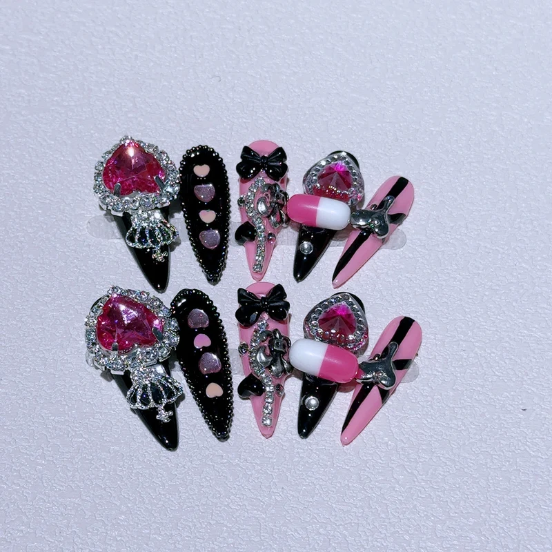 Glamouröse Nagelkunst Verlängerungen