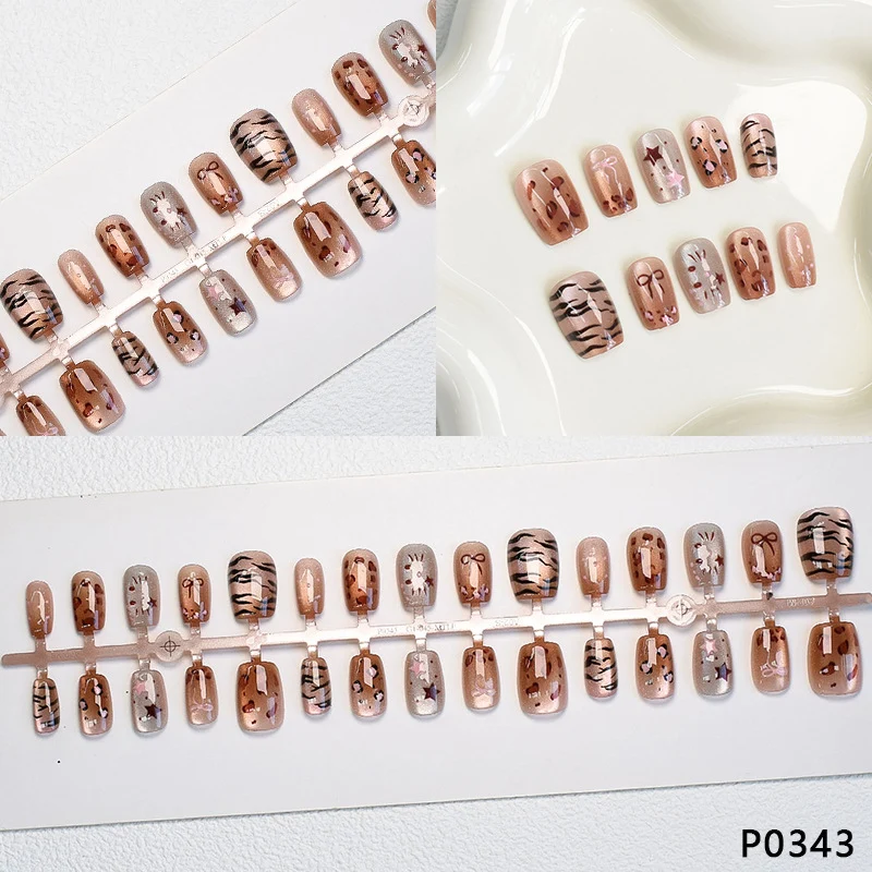 Künstlerisches Tierdruck Press-On Nagelset