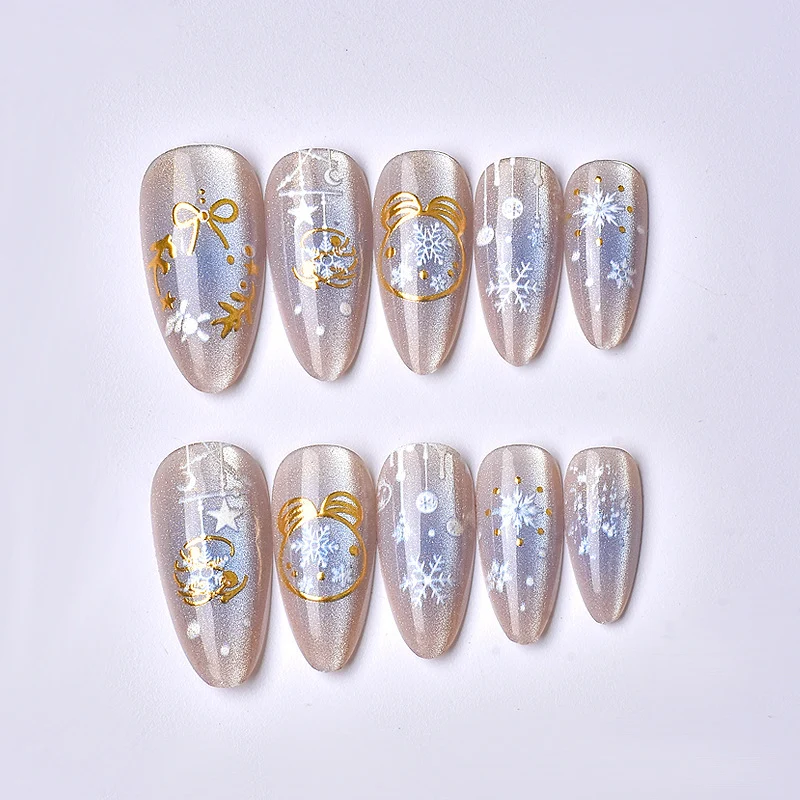 Urlaubs-themed Press-On Nagelkunst