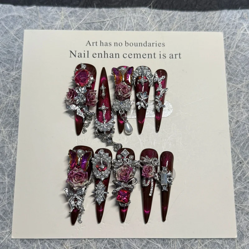Dekoratives Strass-Nagelkunst-Set
