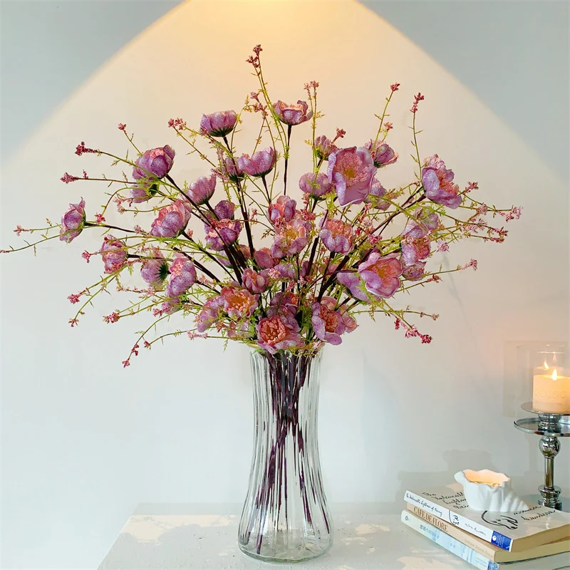 Dekorativer Blumenstrauß