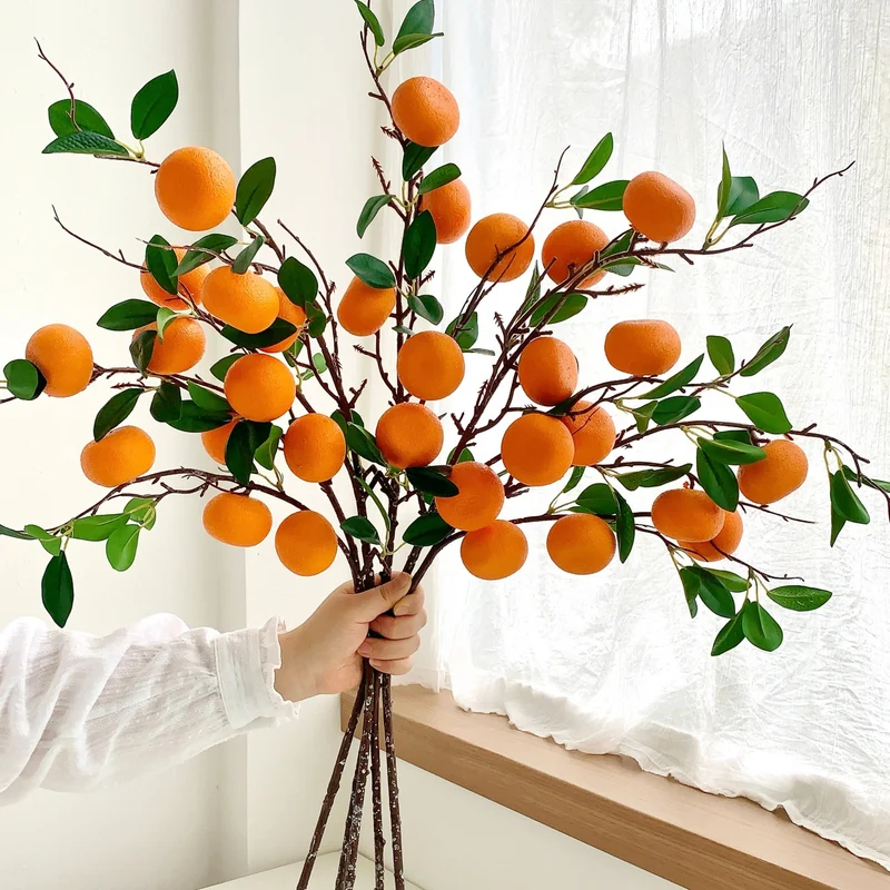 Dekorativer künstlicher Baum