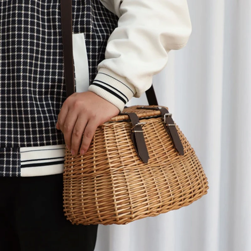 Stilvolle Gewebte Bucket Bag Brehn