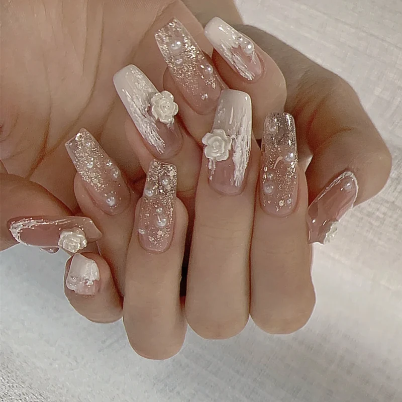 Dekoratives Langes Press-On Nagelkunst Set