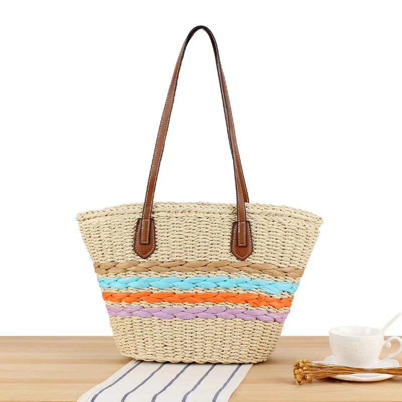 Freizeit-Strandtasche aus gewebtem Naturmaterial mit farbenfroher Dekoration Skanto