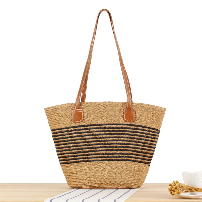 Elegante Strohtasche mit attraktiven Ledergriffen Skanto