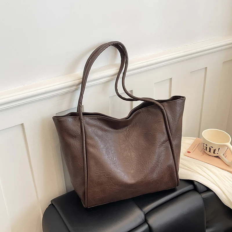Stylische Vegane Leder-Handtasche