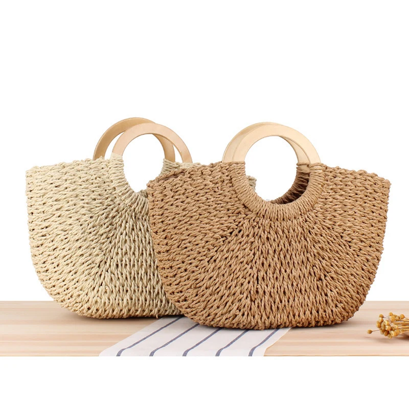 Designer-Tasche aus handgeflochtenem Korbgeflecht mit Holzgriff Skanto
