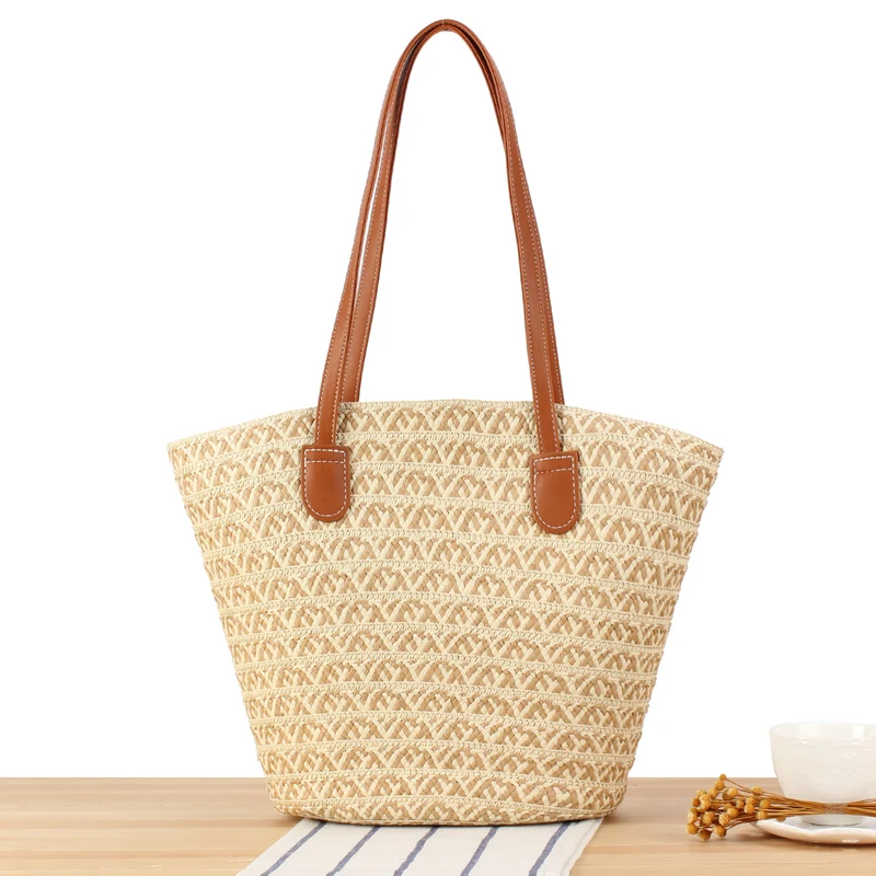 Designer-Handtasche mit Kontrastmuster und eleganten Ledergriffen Skanto