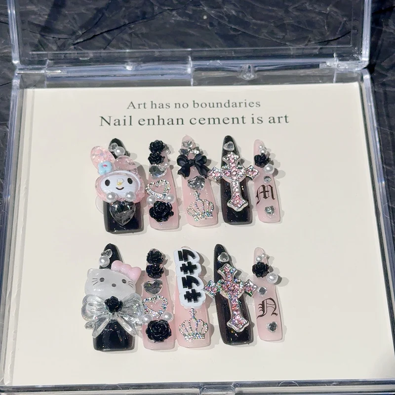 Dekoratives Nail Art Set