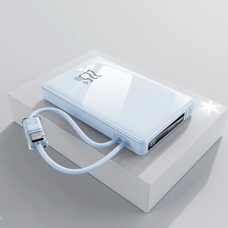 Tragbare Powerbank mit multifunktionalem Schnellladeanschluss Skanto
