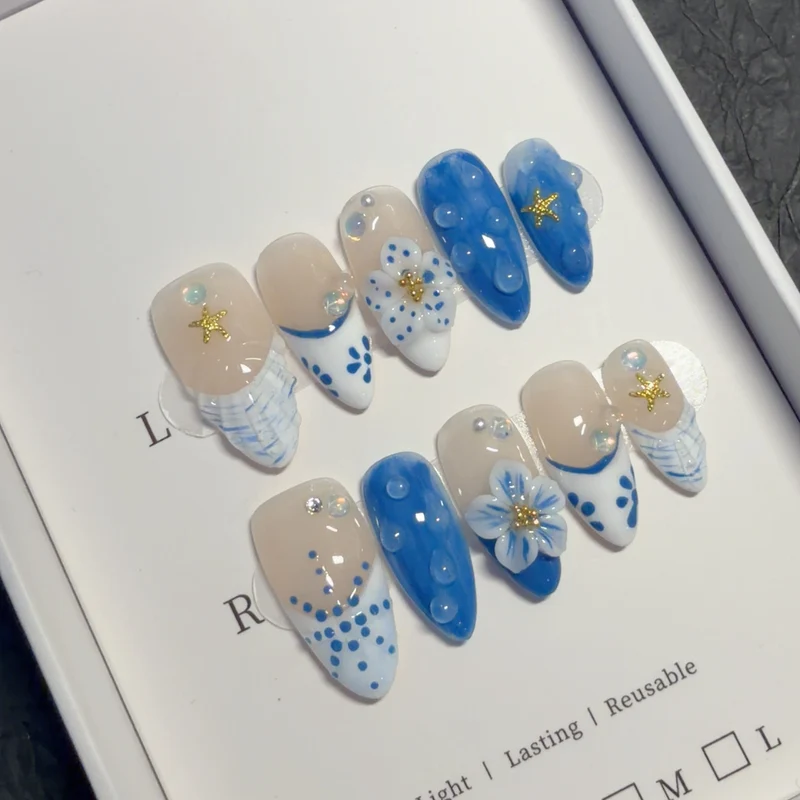 Küstenartiges Press-On Nagelkunst Set