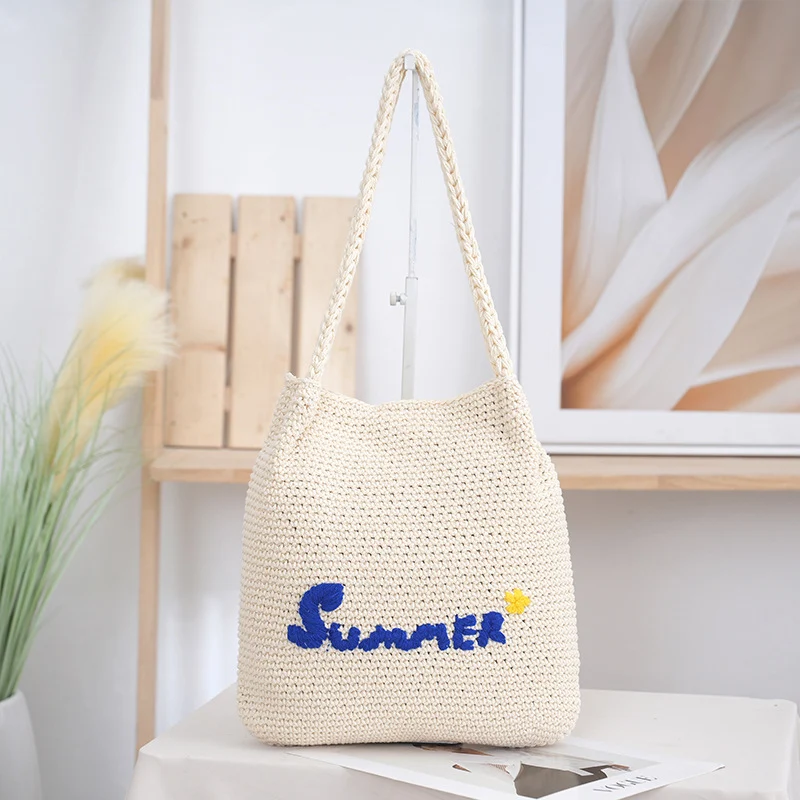 Handgemachte Strohtasche mit Sommermotiv Skanto