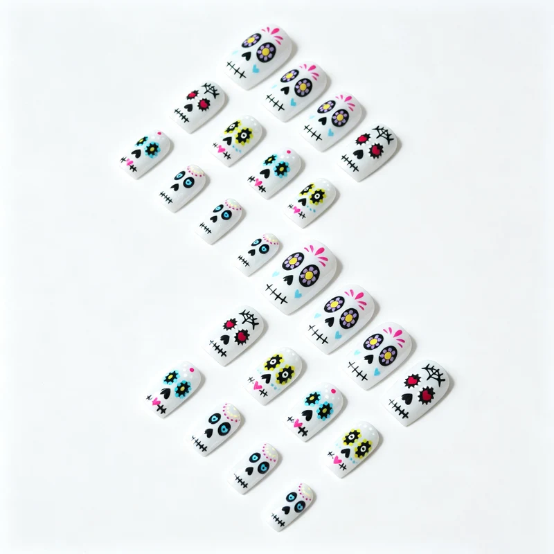 Künstlerisches Zuckerschädel-Nagelkunst-Design-Kit